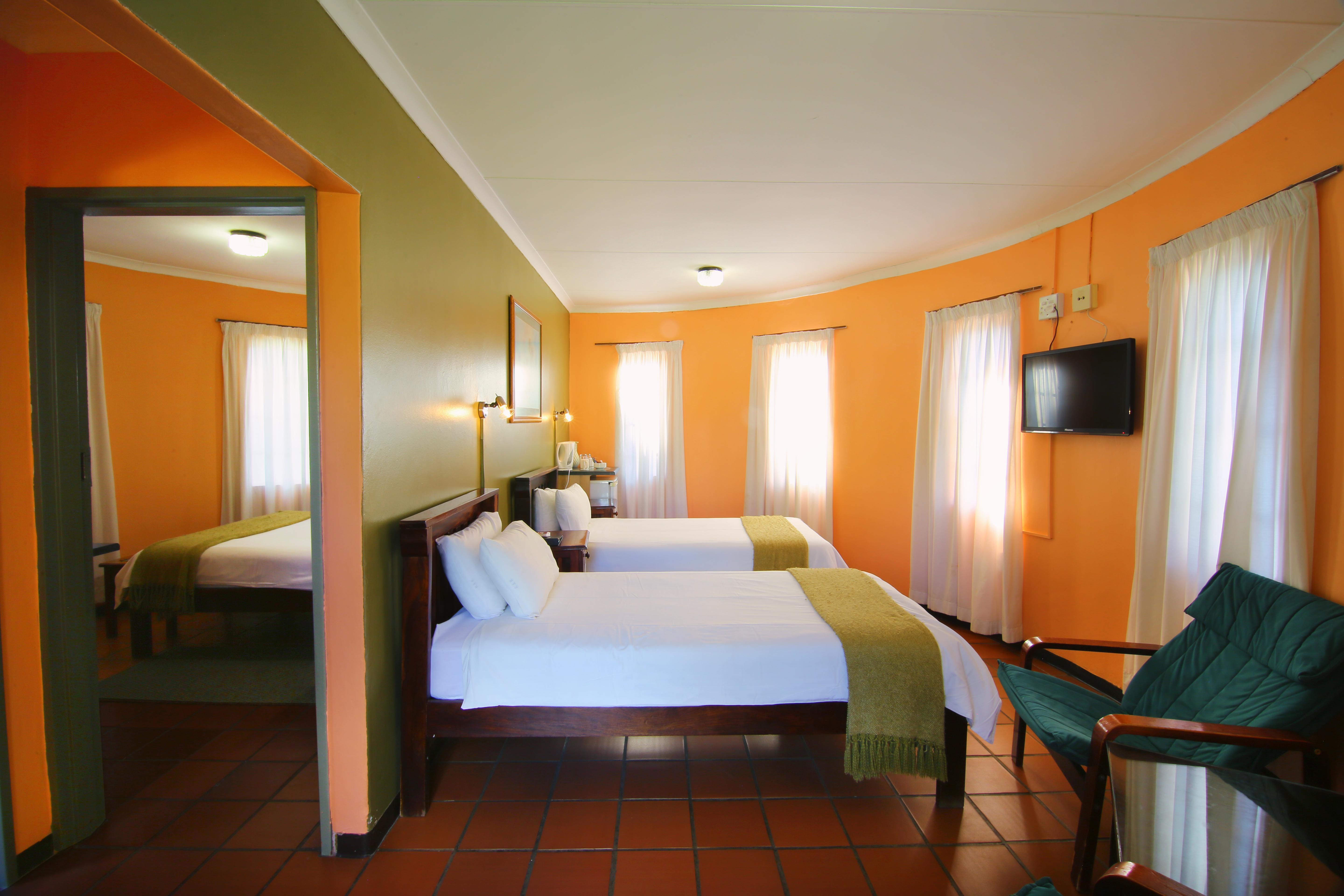 Kalahari Arms Hotel Khemsbok エクステリア 写真