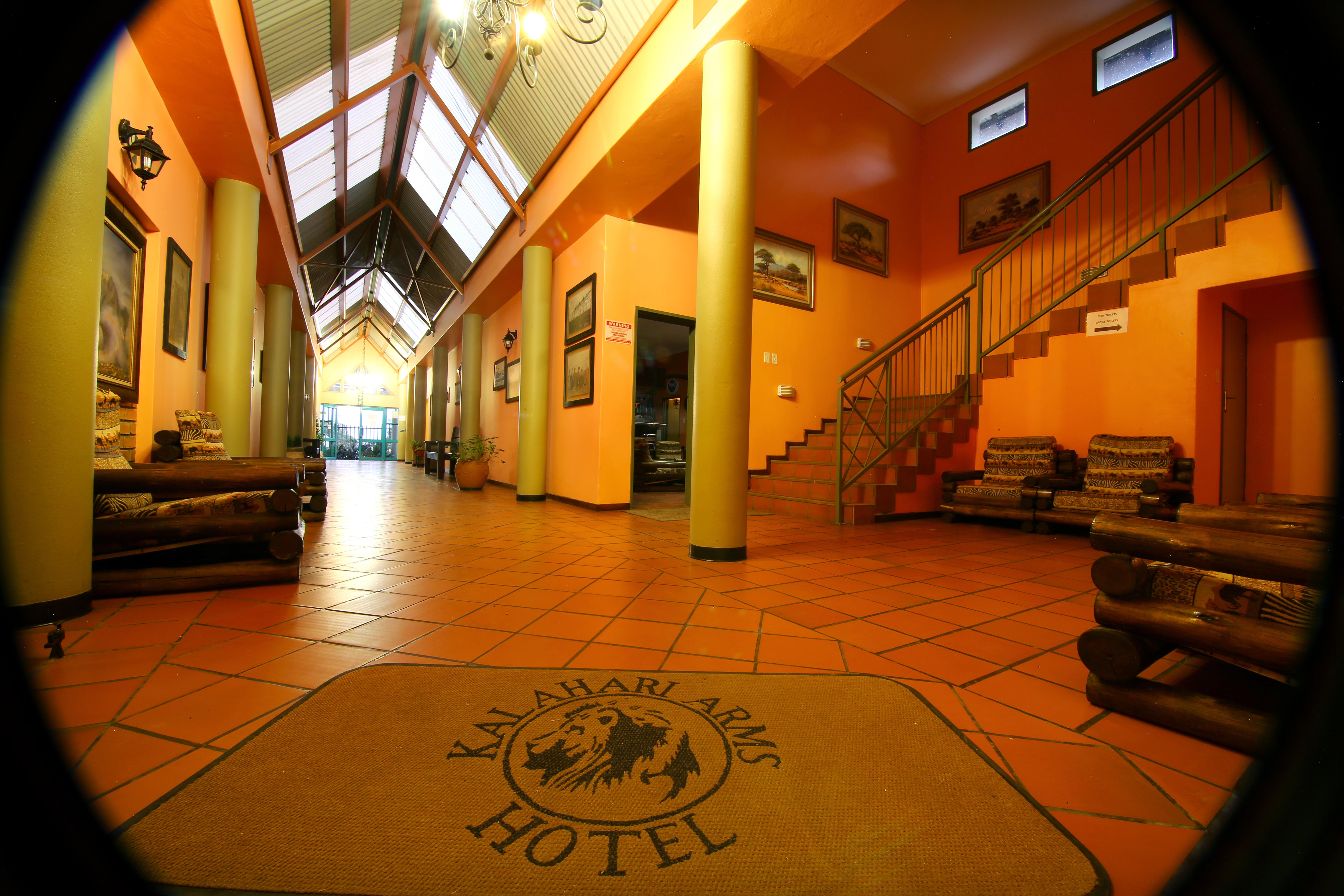 Kalahari Arms Hotel Khemsbok エクステリア 写真