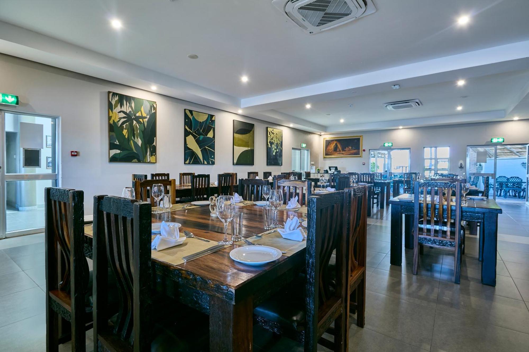 Kalahari Arms Hotel Khemsbok エクステリア 写真