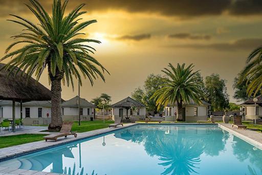 Kalahari Arms Hotel Khemsbok エクステリア 写真
