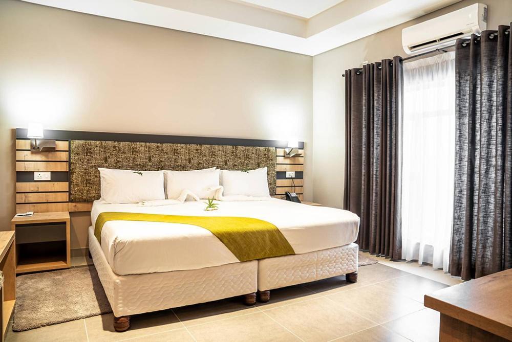 Kalahari Arms Hotel Khemsbok エクステリア 写真