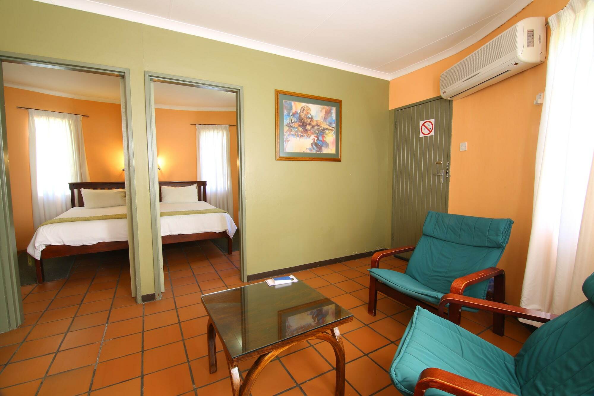 Kalahari Arms Hotel Khemsbok エクステリア 写真